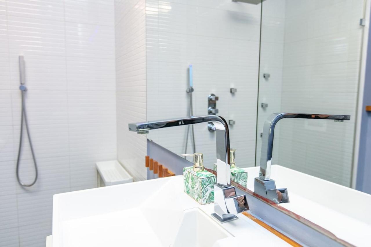 Dwupoziomowy, Rodzinny Apartament. Ochrona, Garaz. Warsaw Luaran gambar