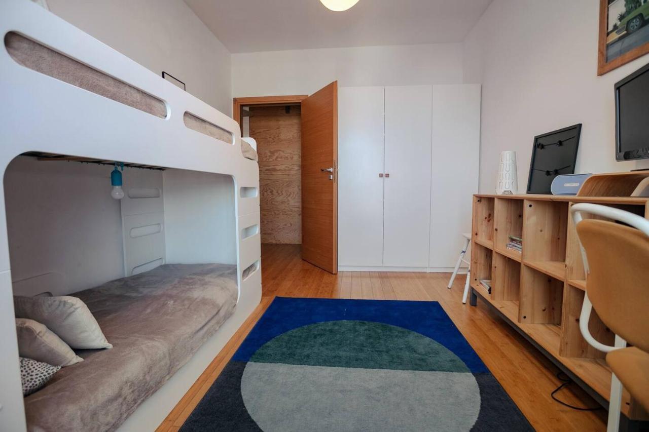 Dwupoziomowy, Rodzinny Apartament. Ochrona, Garaz. Warsaw Luaran gambar